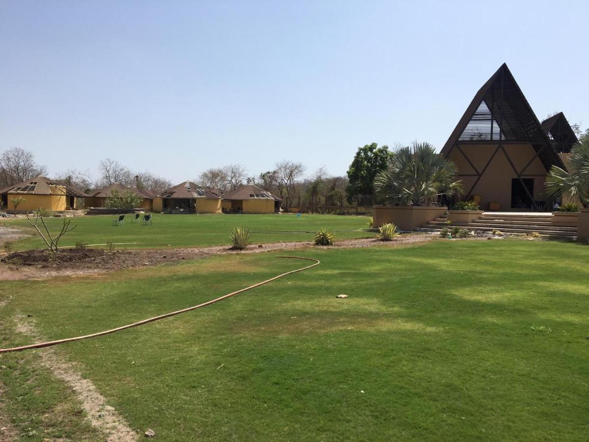 Jagira Ananta Elite , Sasan Gir Hotel Chitrod Ngoại thất bức ảnh