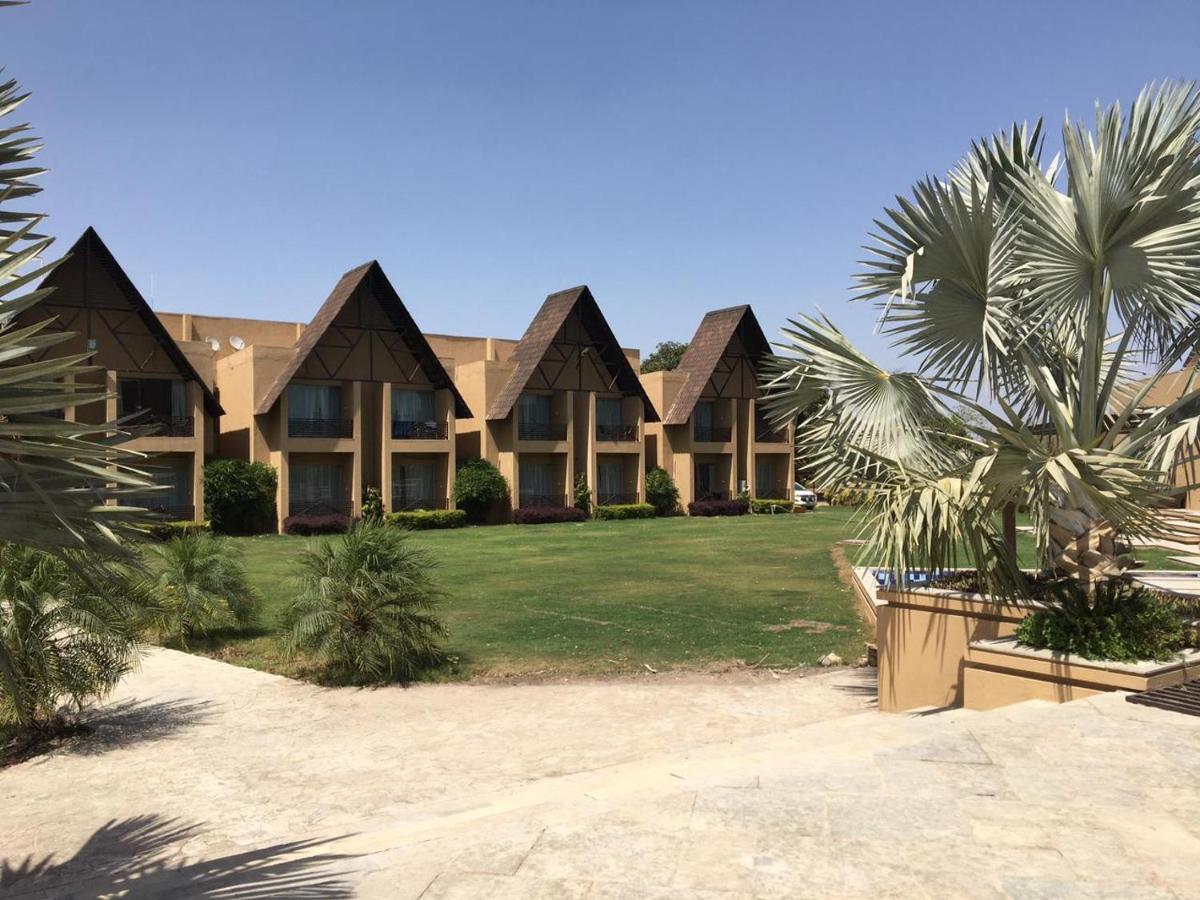 Jagira Ananta Elite , Sasan Gir Hotel Chitrod Ngoại thất bức ảnh