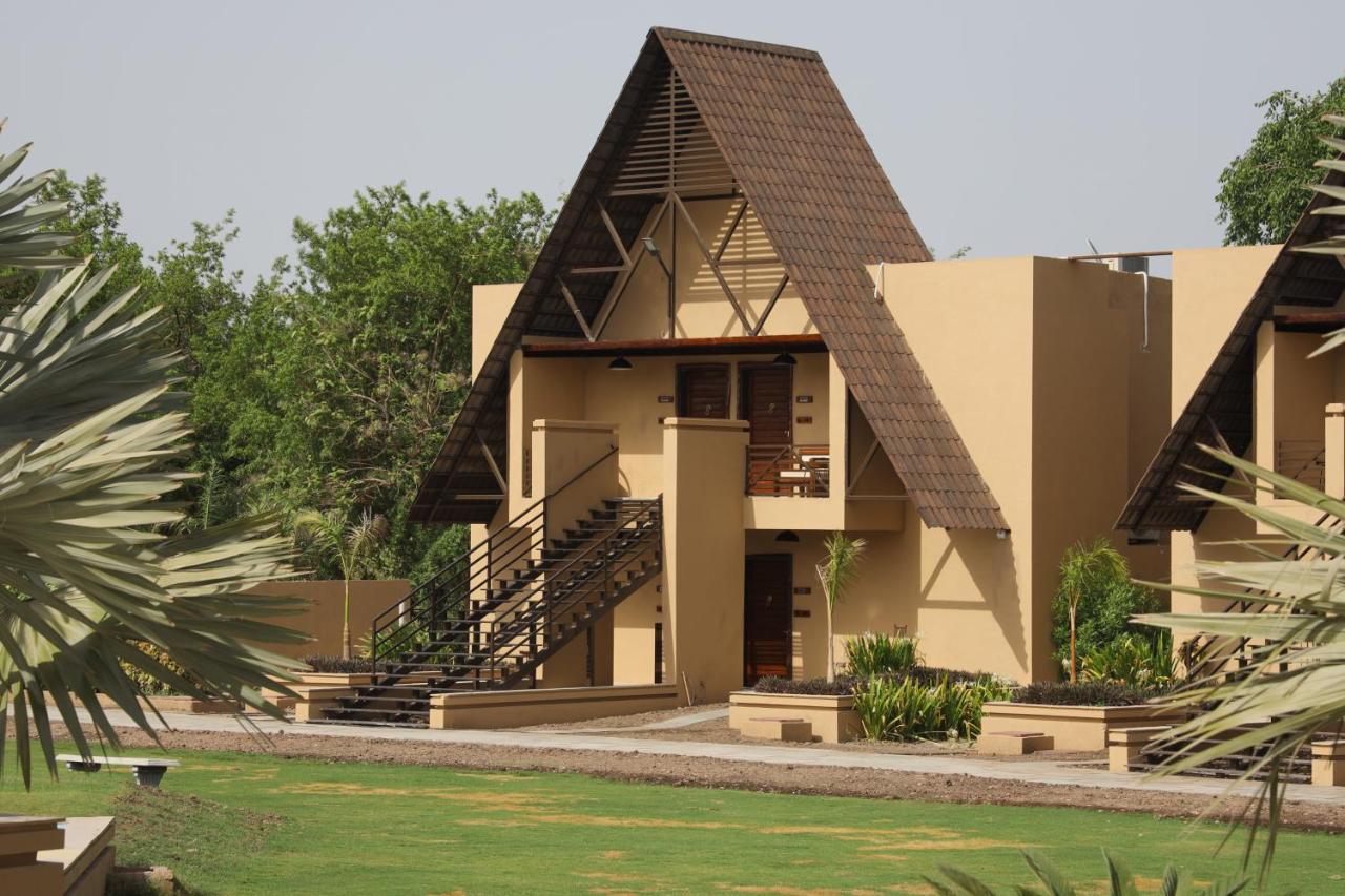 Jagira Ananta Elite , Sasan Gir Hotel Chitrod Ngoại thất bức ảnh