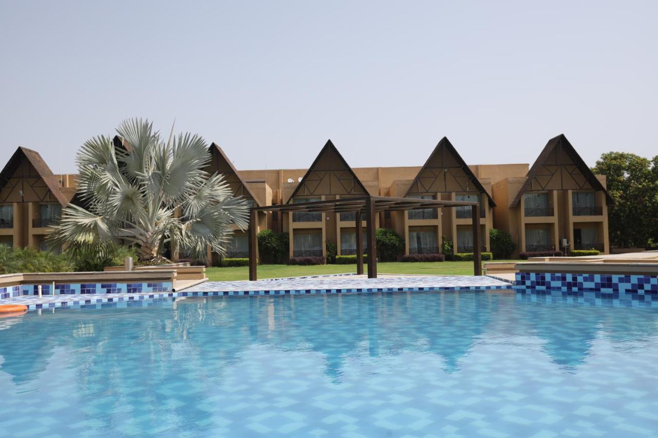 Jagira Ananta Elite , Sasan Gir Hotel Chitrod Ngoại thất bức ảnh