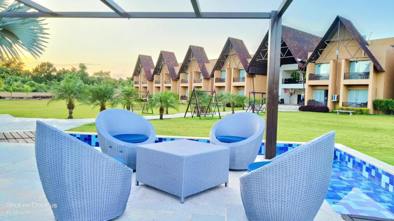 Jagira Ananta Elite , Sasan Gir Hotel Chitrod Ngoại thất bức ảnh