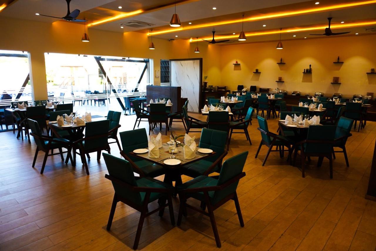 Jagira Ananta Elite , Sasan Gir Hotel Chitrod Ngoại thất bức ảnh